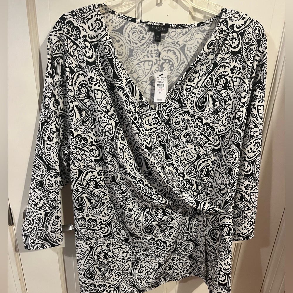 3/4 sleeve black and white paisley faux wrap top.